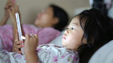 Effects Of Gadgets On Childrens Eyes Why Is It Damaging To Them