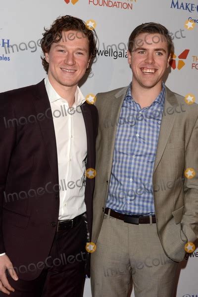Tyler toffoli (born april 24, 1992) is a canadian professional ice hockey forward currently playing for the montreal canadiens of the national hockey league (nhl). Photos and Pictures - LOS ANGELES - DEC 7: Tanner Pearson ...