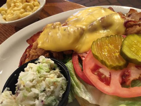 Cracker Barrel - Chicken BLT Cracker Barrel Chicken, Chicken Blt, Eggs