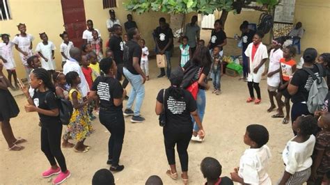 Governo E Saúde Reprodutiva Dos Jovens E Adolescentes Em Angola Vatican News