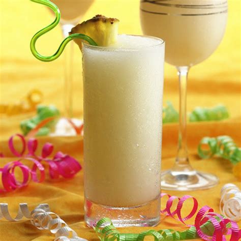 chi chi recipe yummly recipe pineapple cocktail recipes yummy drinks blender drinks