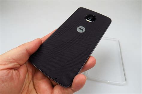 motorola-moto-z-review-best-motorola-phone-in-years,-modularity-well-served-and-an-all-around