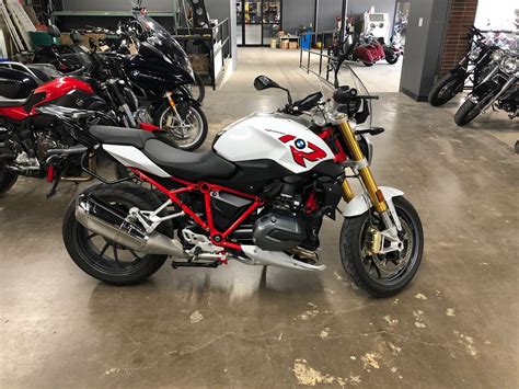 Your bikes and dream bikes with all information in your digital garage. 2015 BMW R1200R | American Motorcycle Trading Company - Used Harley Davidson Motorcycles