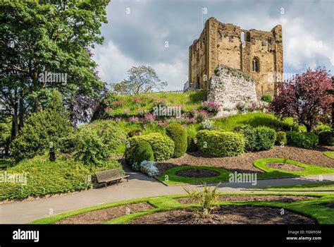 The Keep Of Guildford Castle Surrey England Stock Photo Alamy