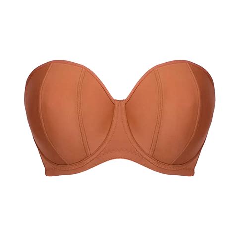 The Best Strapless Bras For Every Cup Size Shop Vogues Edit Of The Best Strapless Bras