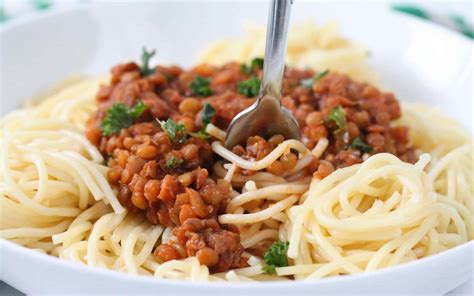 Vegan Lentil Bolognese Recipe - Sims Home Kitchen