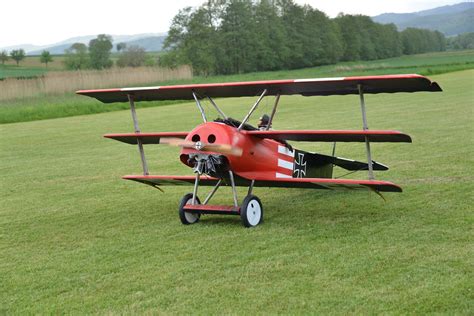Channel description of dr 1: Fokker DR1 Foto & Bild | luftfahrt, modellflug, oldtimer ...
