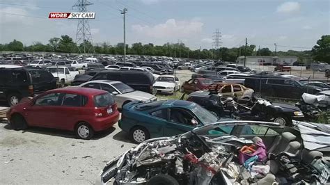 Louisville Residents Decry Abandoned Cars Even As Citys Impound Lot