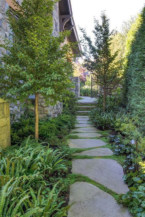 Free photo gallery with the best house siding options in 2020 including popular stone siding, exterior colors and wood house siding. Building a Dream House: Narrow Landscaping Inspiration ...