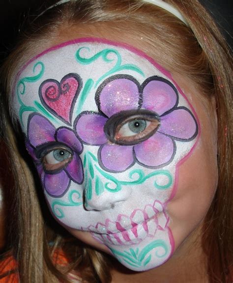 Girls Simple Sugar Skull Face Painting Halloween Face
