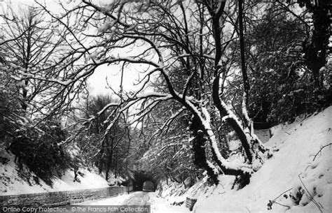 Photo Of Reigate Tunnel Road In The Snow 1890