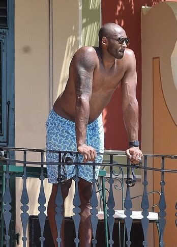 Photos Kobe Bryant Goes Shirtless Topless At The Club Hot Sex Picture