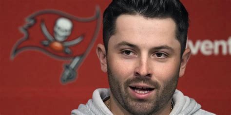 Nfl Baker Mayfield Le Manda Un Mensaje Emotivo A Tom Brady Tras Llegar A Tampa Bay Buccaneers