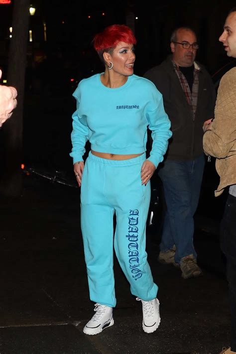 Halsey In A Blue Neon Jogging Suit Arrives For The Snl Cast Dinner In