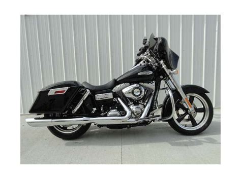 Says it fit a stock nacelle but thats not true. Buy 2012 Harley-Davidson FLD Dyna Switchback on 2040-motos