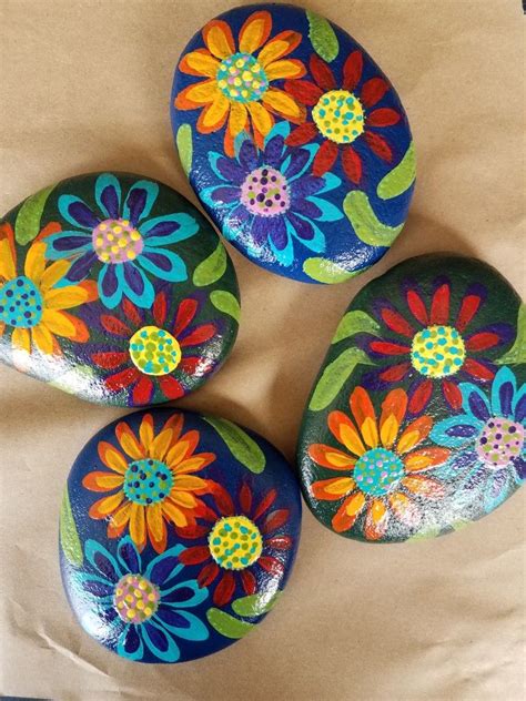 Flower Rocks By Melissa Painted Rock Animals Rock Painting Patterns