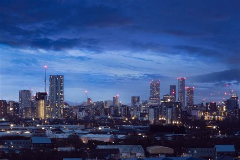 Manchester, UK skyline : CityPorn