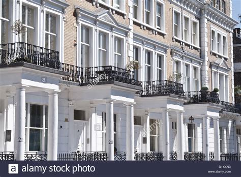 Victorian Terraced Houses In South Kensington London Stock Photo Alamy