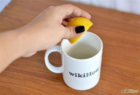 Some hair lighteners are formulated specifically for blondes, while others can also be used on brunettes to achieve a lighter brown, sunkissed hue. How to Use Lemon Juice to Lighten Hair | How to lighten ...