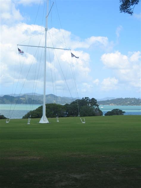 Waitangi Treaty Grounds Waitangi Nz Beautiful Places On Earth Bay