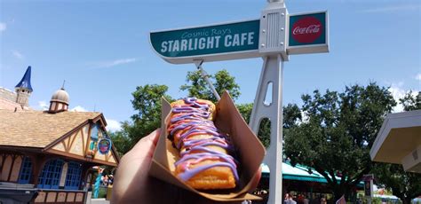 Magic kingdom's most iconic dessert item lives up to all the hype. The Cheshire Cat Tail Has Returned to the Magic Kingdom