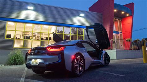 Here Are 4 Things I Learned Driving A Bmw I8 Last Weekend The Drive