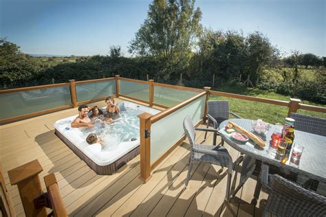 Lodges With Hot Tubs In Somerset