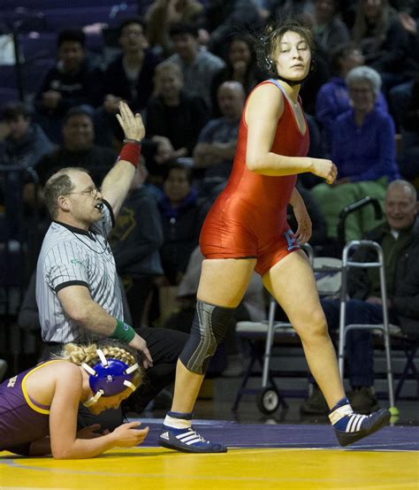 Big 9 Girls Wrestling Wenatchee Scores Pins But Falls To Eastmont On Forfeits Sports