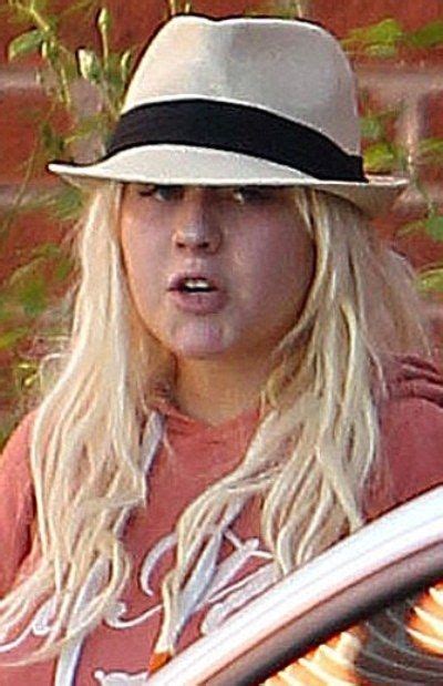 Christina Aguilera Without Makeup Pictures Celeb Without Makeup