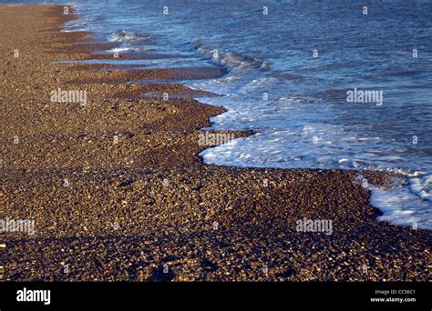 Wave Swash Forming Shingle Beach Cusps Stock Photo Alamy