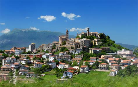 La Guida Sul Comune Di Colonnella Te In Abruzzo Italia