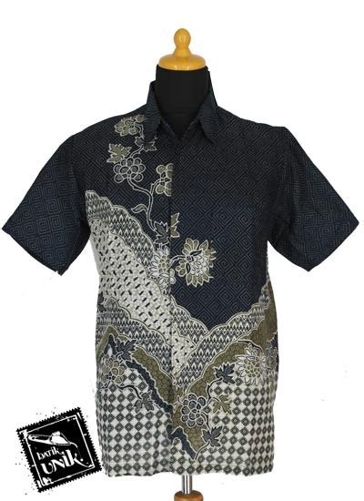 Kain batik sering dipakai pada acara adat, seragam sekolah. Motif Anyaman Batik - Baju Batik Sarimbit Blus Motif ...