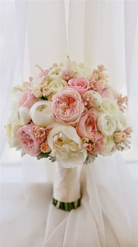 12 Stunning Wedding Bouquets 33rd Edition Wedding