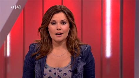 Er was namelijk een groot aantal naakte mensen te zien, hardlopend voor vrijkaarten voor roskilde. Sanne Staarink-Steusel: RTL presentatrice Sanne Steusel ...