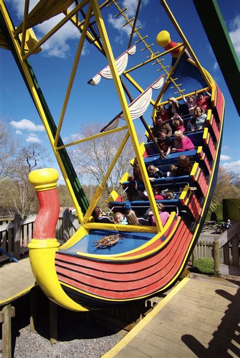Pirate Ship Ride At Paultons Park Uk