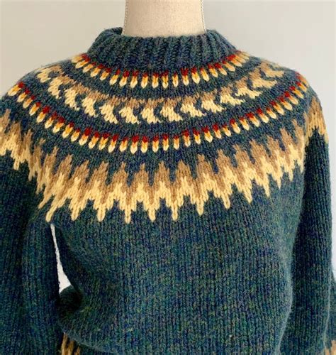 Fair Isle Knit Sweater Vintage 70s Pure Wool Hand Knitted In The