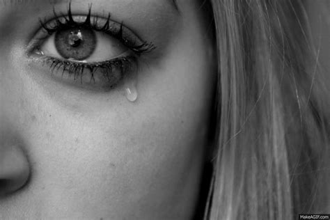 Black And White Sad Girl Crying Tumblr Debuxio