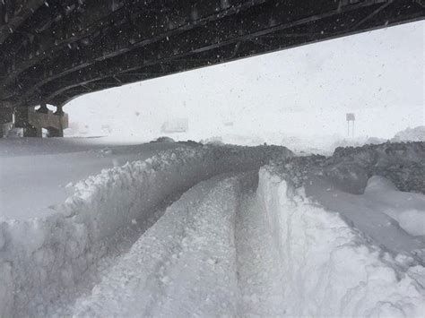 Veritas News Network Buffalo Snow Most Stranded Thruway Vehicles