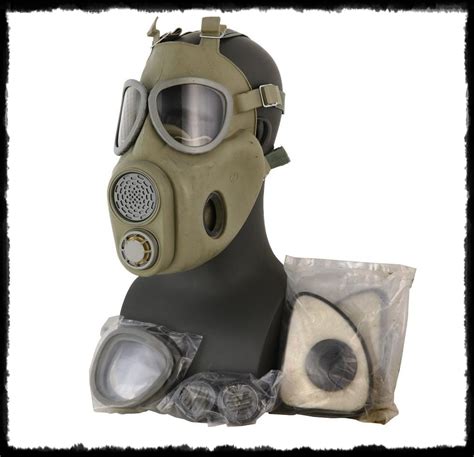 Surplus Czech M10m Gas Mask With Filters