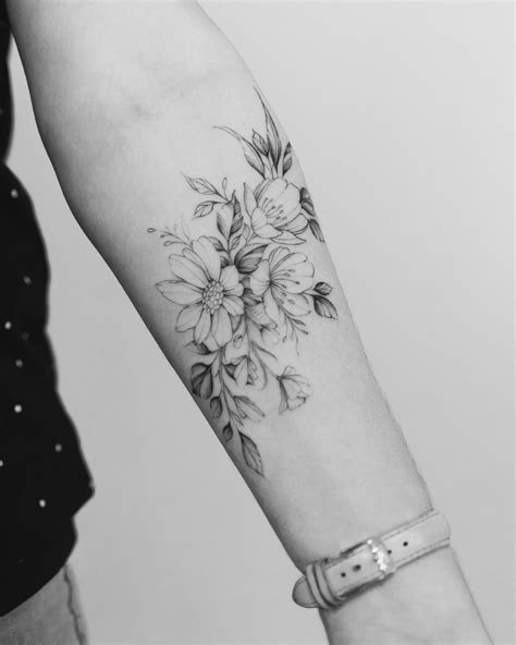 Geen Fotobeschrijving Beschikbaar Floral Tattoo Design Flower Tattoo