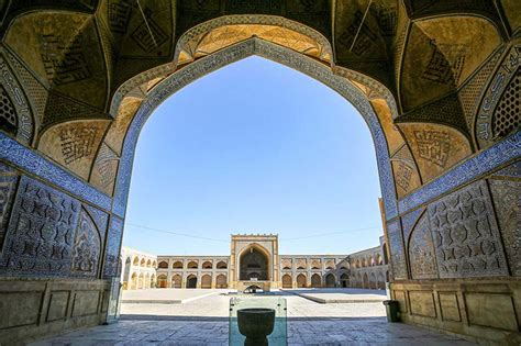 مسجد جامع اصفهان کجاست عکس آدرس و هر آنچه پیش از رفتن باید بدانید