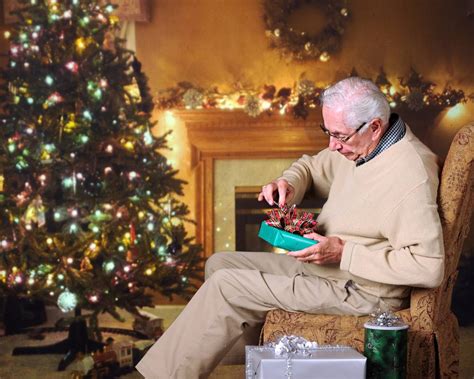 5 Ways To Conquer Christmas Loneliness Readers Digest