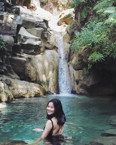 Telah kembali ke tempat (asalnya) yang dicintainya. Bagai Kolam Bidadari di Air Terjun Kedung Pedut Jogja ...