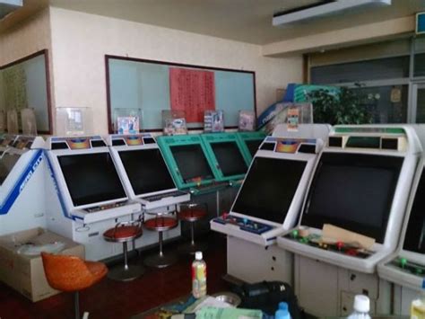 Abandoned Arcade Discovered By An Old Woman A Geek In Japan