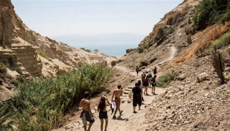 Exploring Israel 5 Of The Most Beautiful Dead Sea Hikes Touchpoint