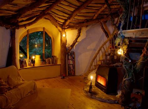 10 Real Life Hobbit Homes From Around The World