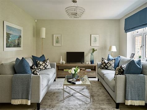 How To Get The Seating Right In A Small Living Room Houzz Ie