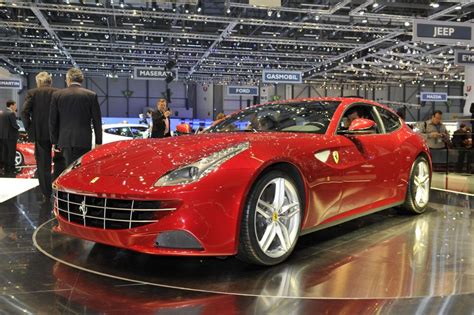 Maybe you would like to learn more about one of these? photo FERRARI FF 6.3 V12 660ch coupé 2011 - Motorlegend.com