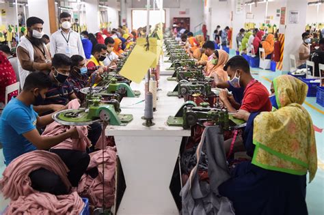 Fears For Bangladesh Garment Workers As Safety Agreement Nears An End