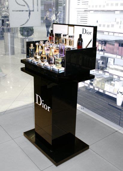 Perfume Store Design Ideas Fragrances Shop Display Ujoy In 2020